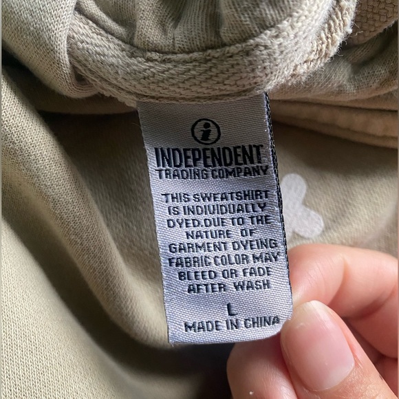 Barstool Don’t Date Frat Boys Hoodie -Large - Picture 3 of 3